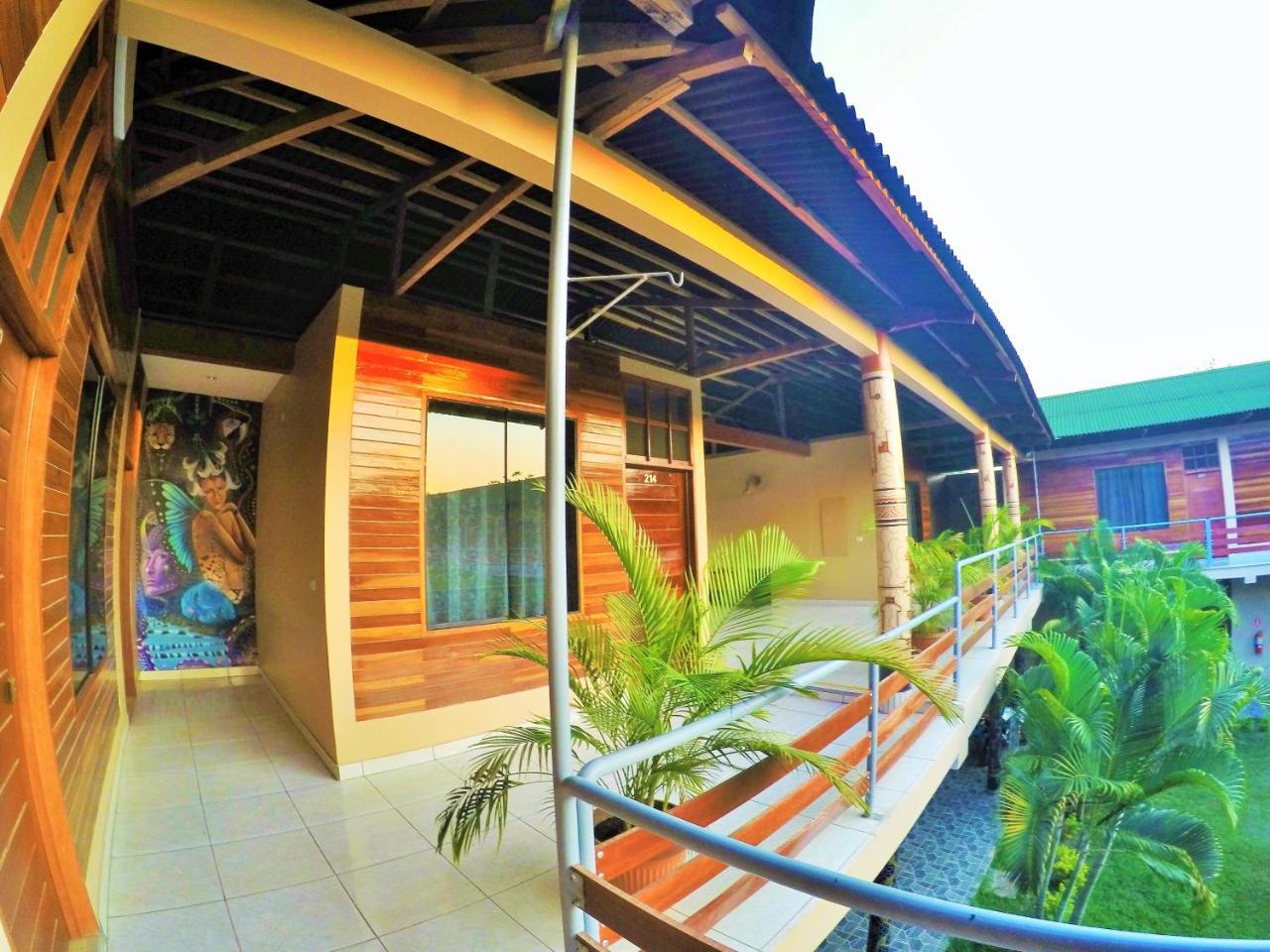 Amazon City Pucallpa Esterno foto